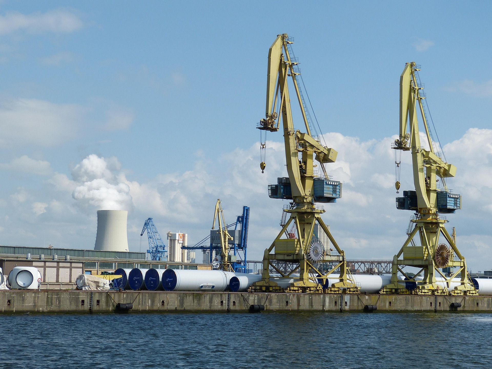 Industrial lifting operations